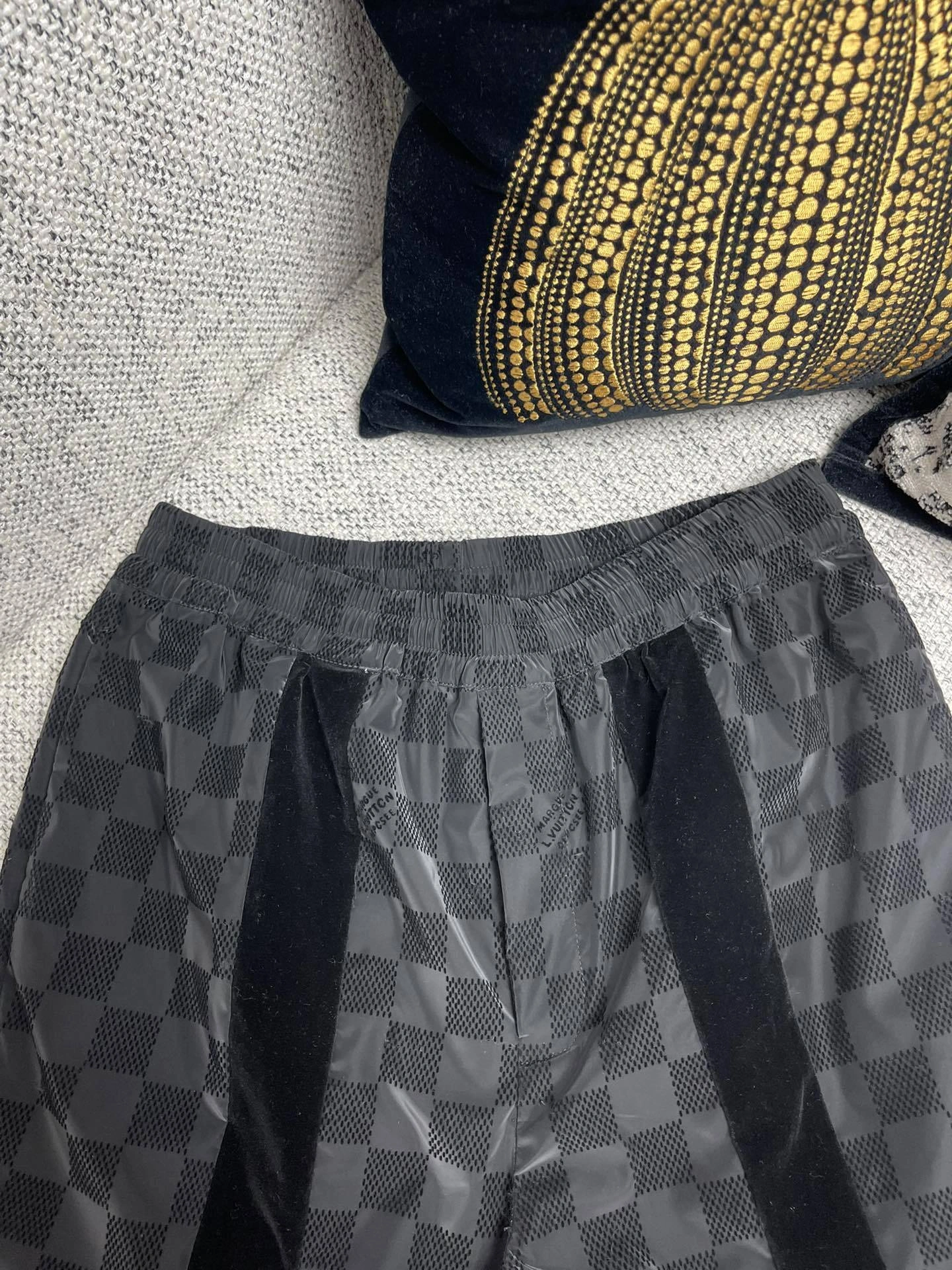 wg.luxury-- 8V item:E-F442C1121
